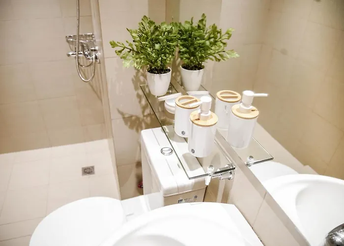 Pearl Suites 2br Scandinavian By Aidehaven At Azure Apartahotel Manila