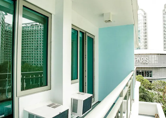 Pearl Suites 2br Scandinavian By Aidehaven At Azure Apartahotel *
